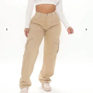 5/$25 Fashion Nova Tan Cargo Carpenter Pants